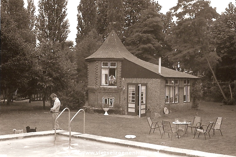 zomerhuisje-met-nieuw-zwembad-1972